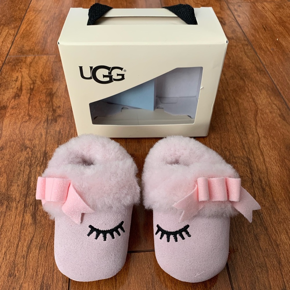 🎉 HOST PICK 🎉 UGG Blinxie XS Baby Boot
